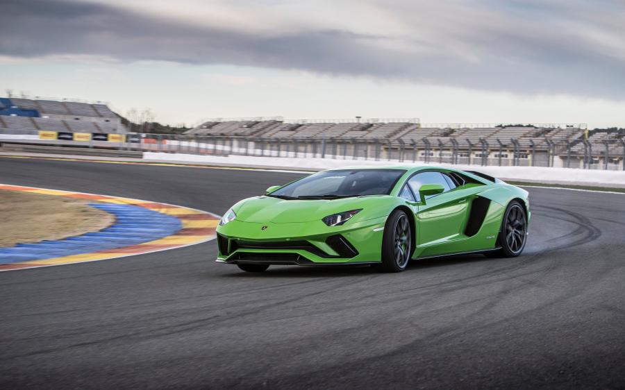  Lamborghini Aventador S 2017 года  (WW) (фото 44 из 74)
